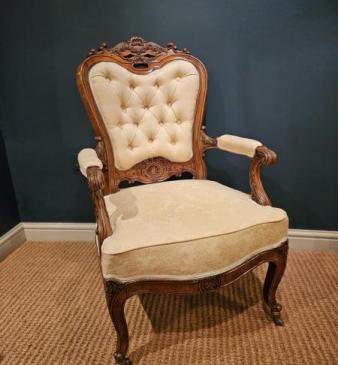 Victorian Carved Walnut Frame Open Armchair