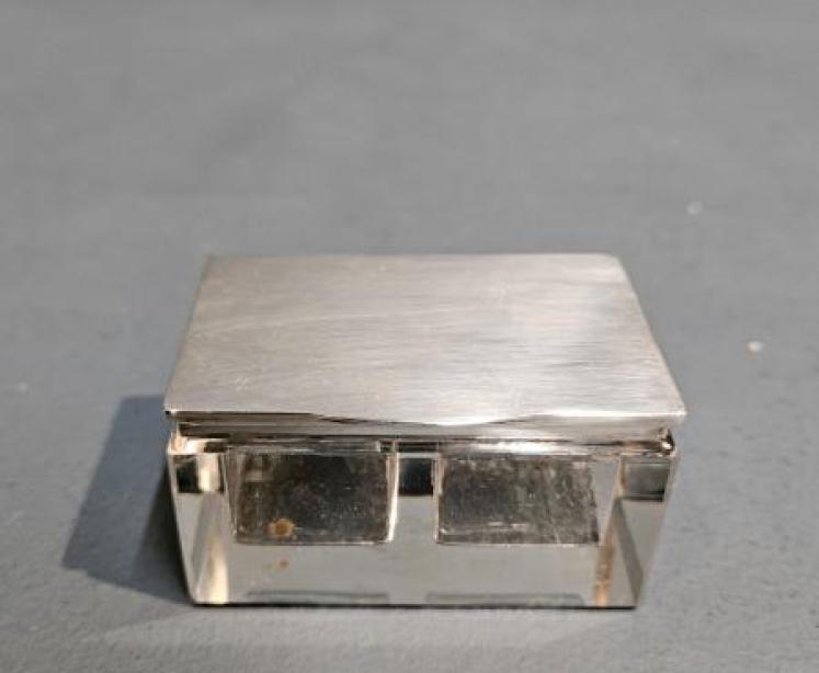 Silver and Crystal Stamp Box - Image 3