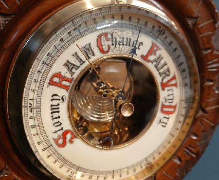 Victorian Walnut Pendant Banjo Barometer - Image 4