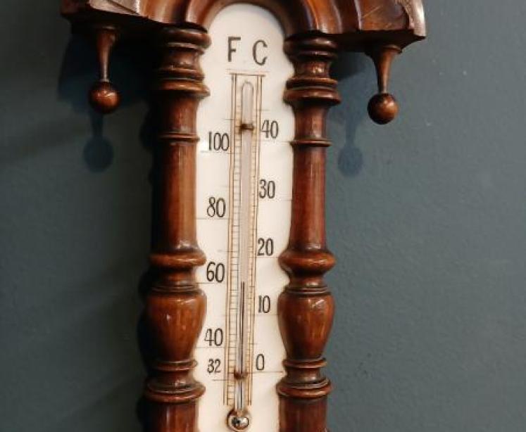 Victorian Walnut Pendant Banjo Barometer - Image 7
