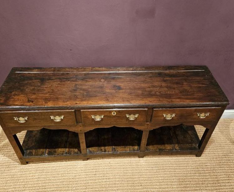 George II Oak Open Pot Board Dresser - Image 5