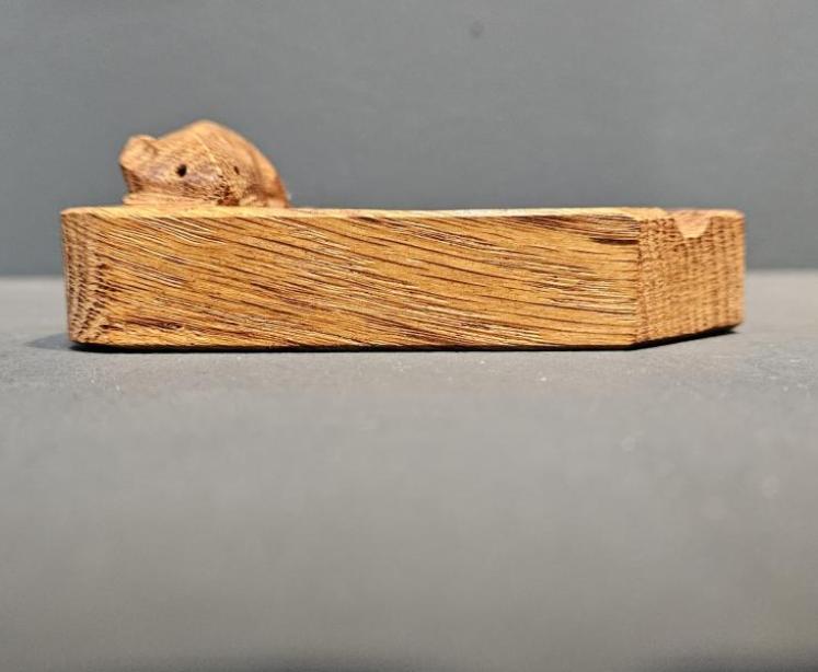 Thompson's of Kilburn Mouseman Ashtray - Image 5