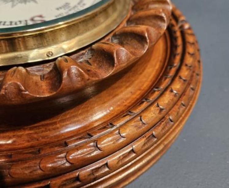 Victorian Carved Walnut Cased Aneroid Barometer - Image 6