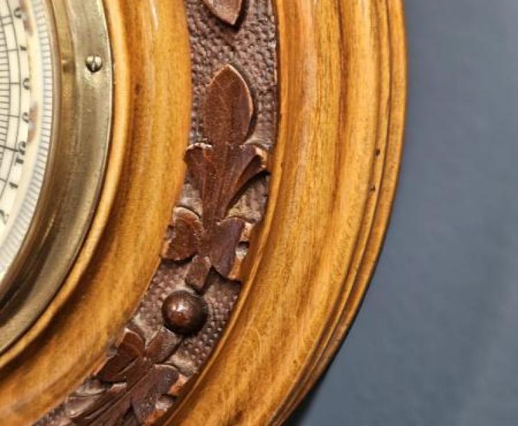 Aitchison Victorian Walnut Cased Aneroid Barometer - Image 3
