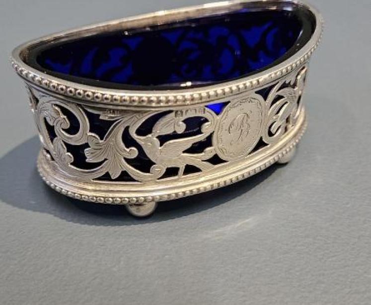 Superb Victorian Three Piece Silver Cruet - Image 6