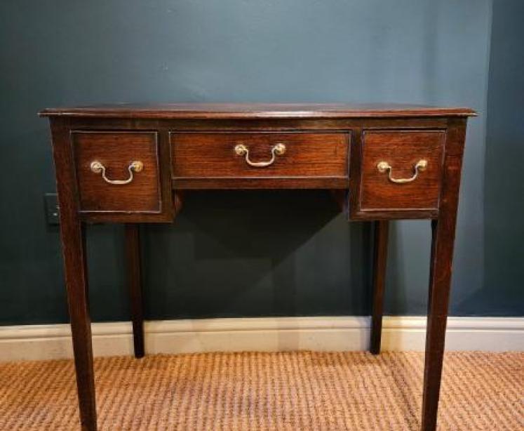 George III Oak Side Table - Image 2