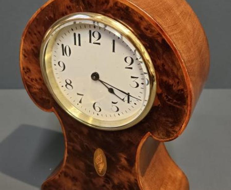 Edwardian Burr Yew Mantel Clock - Image 5