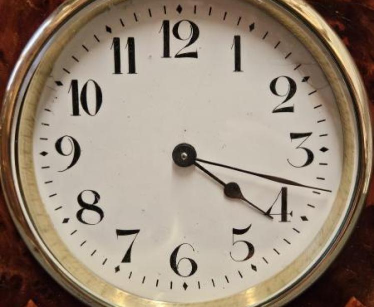 Edwardian Burr Yew Mantel Clock - Image 7