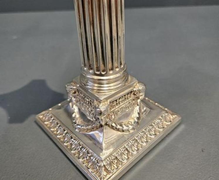 Pair of Edwardian Silver Reeded Column Candlesticks - Image 4