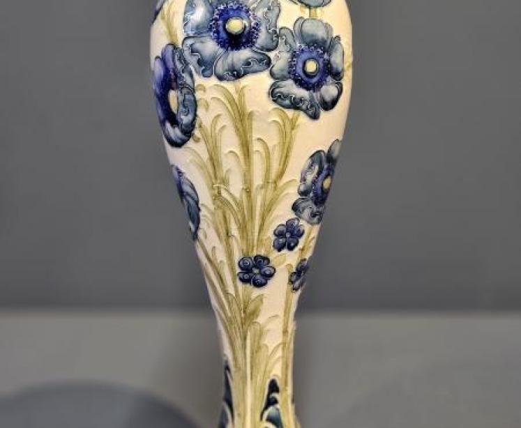 Macintyre Moorcroft Poppies Vase - Image 1