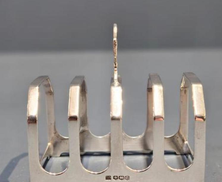 George V Silver Toast Rack - Image 4