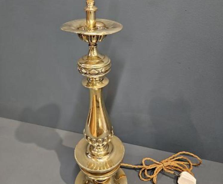 Large Edwardian Brass Table Lamp - Image 2