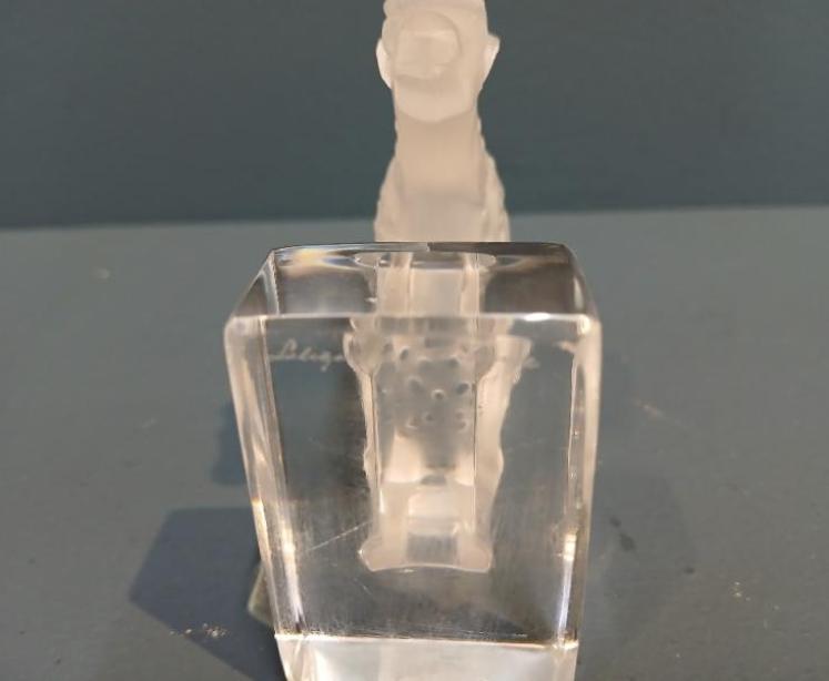 Lalique Opalescent Fawn - Image 5