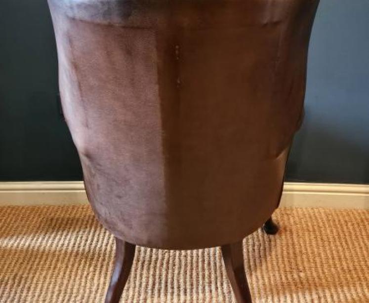 Superb Victorian Leather Button Back Arm Chair - Image 5
