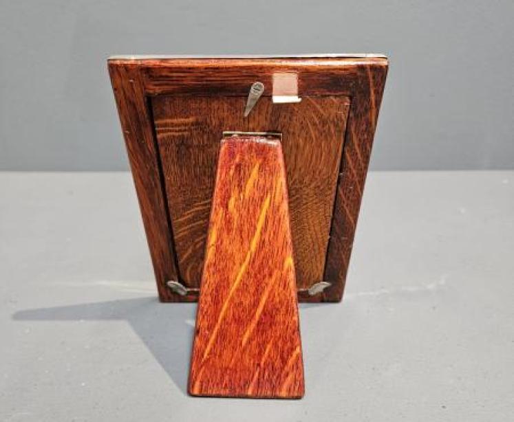 George V Silver Beaded Edge Frame  - Image 2