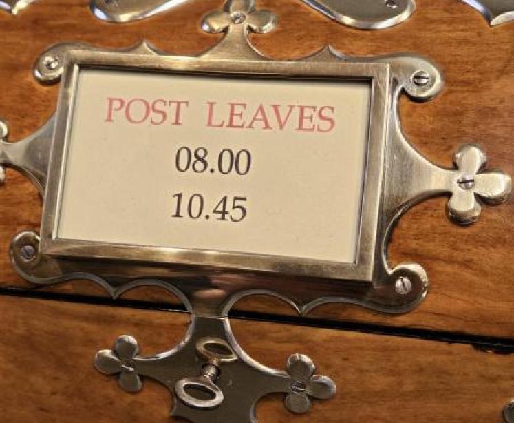 Superb Victorian Walnut Letter Box - Image 5