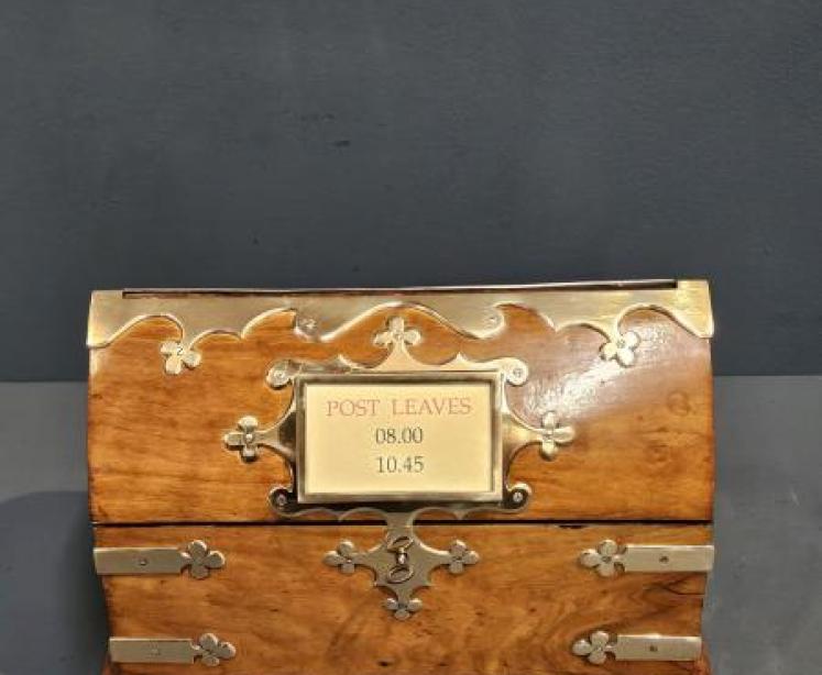 Superb Victorian Walnut Letter Box - Image 7