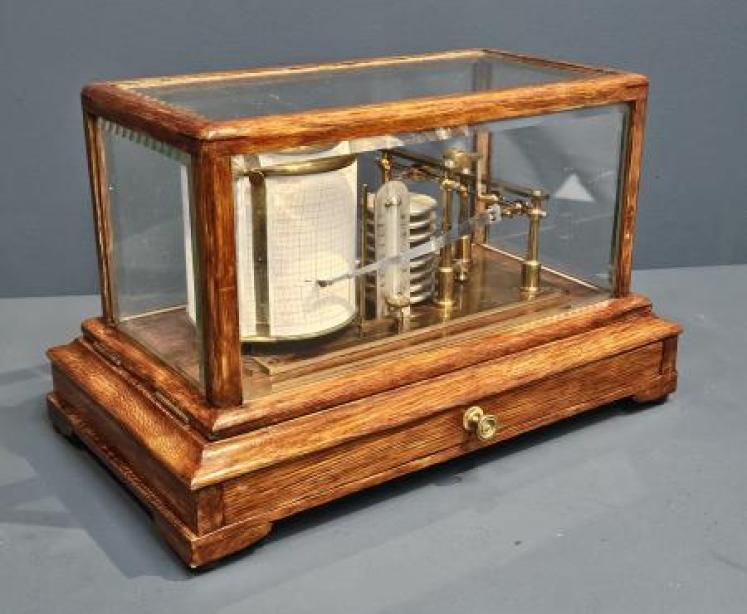 Negretti and Zambra Barograph - Image 2