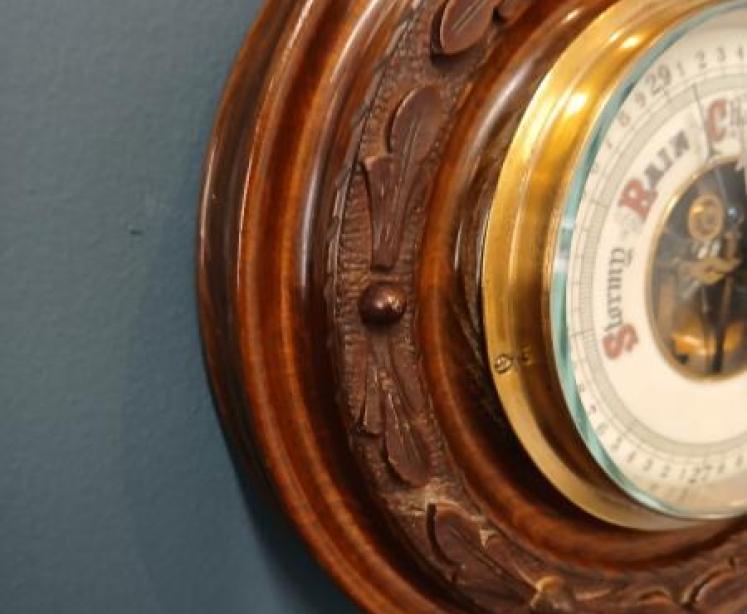 Victorian Walnut Pendant Banjo Barometer - Image 6