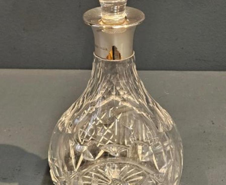 Hukin & Heath Silver Collar Crystal Decanter - Image 1