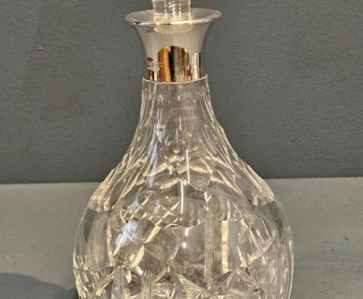 Hukin & Heath Silver Collar Crystal Decanter - Image 7