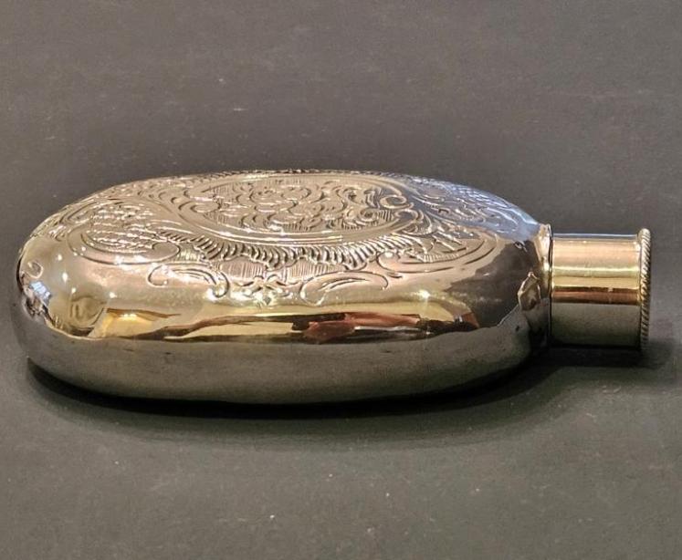 William IV Silver Hip Flask - Image 3