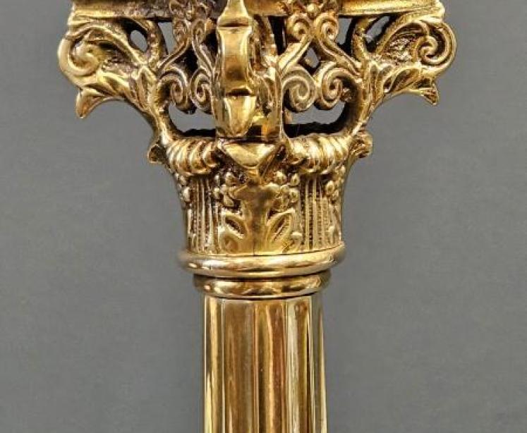 Edwardian Cast Brass Corinthian Column Table Lamp - Image 2