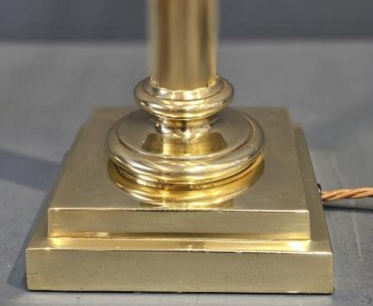 Edwardian Cast Brass Corinthian Column Table Lamp - Image 5