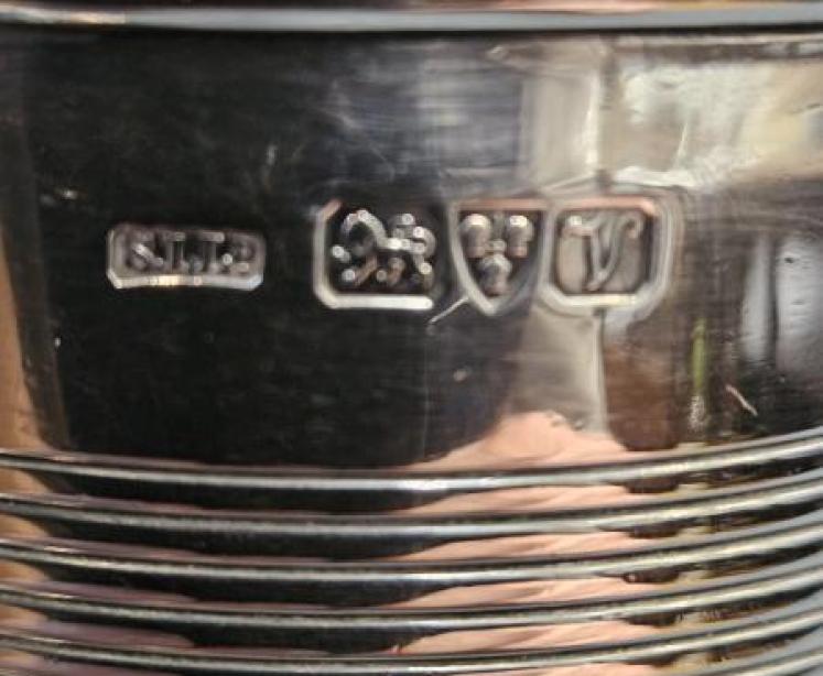 12 troy oz Chester Silver Tankard - Image 4