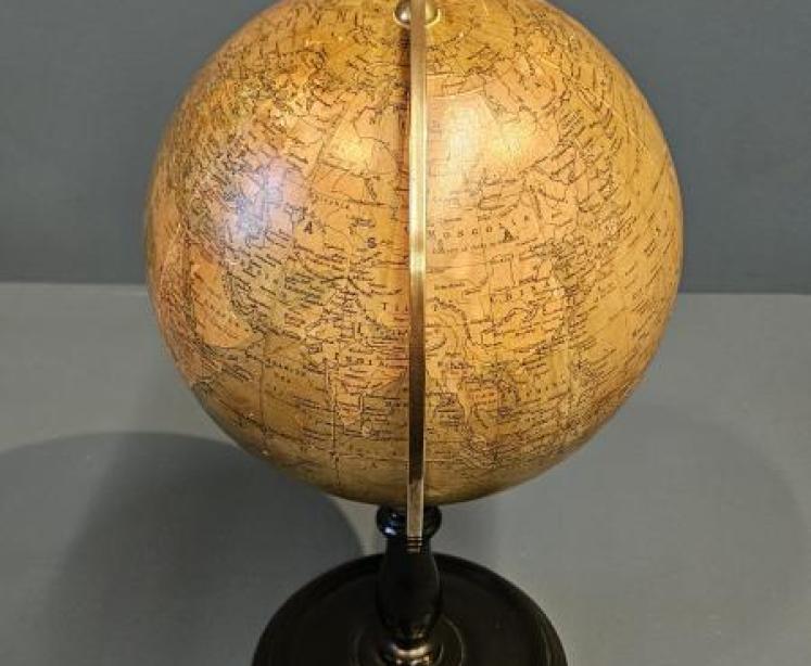 1930's Philips 8" British Empire Globe - Image 2