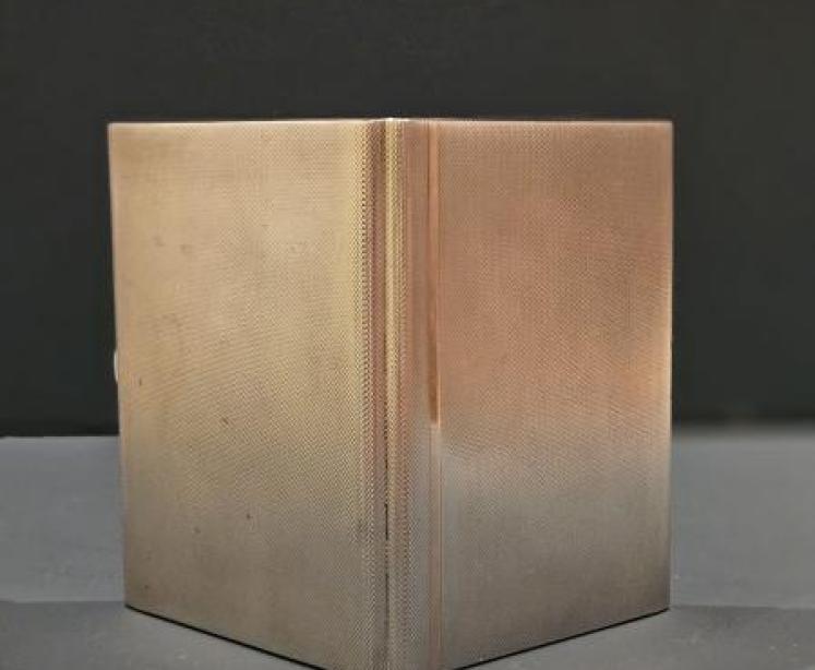  Heavy Quality Engine Turned Silver Cheroot Case With Gold Inlay - Image 3