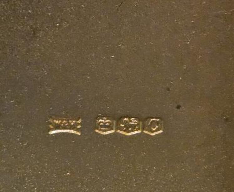  Heavy Quality Engine Turned Silver Cheroot Case With Gold Inlay - Image 4