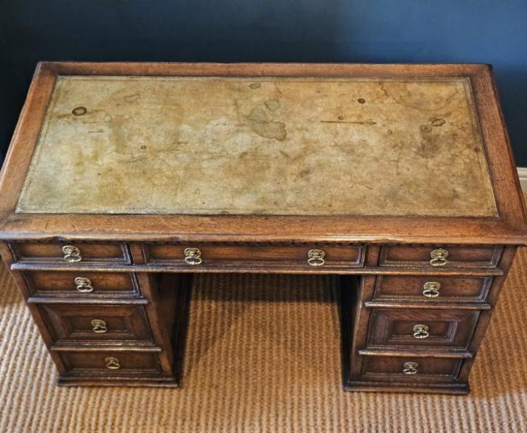  Oak Pedestal Desk - Image 2