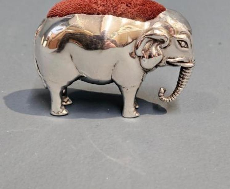 Large Edwardian Silver Elephant Pin Cushion - Image 1
