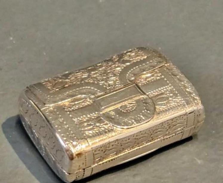 Fine Quality Georgian Silver Vinaigrette - Image 1