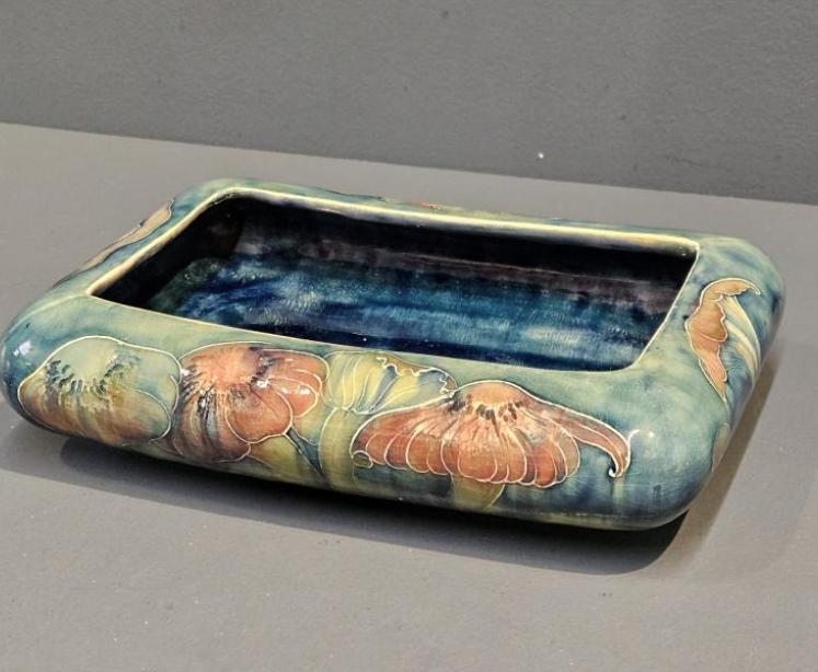 Superb Early Moorcroft Claremont Dish - Image 1