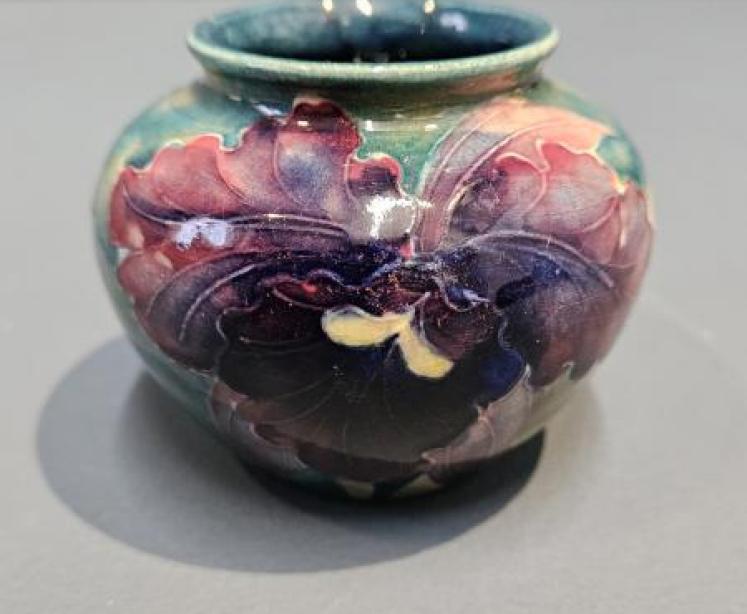 Small Early Moorcroft Orchid Vase - Image 6