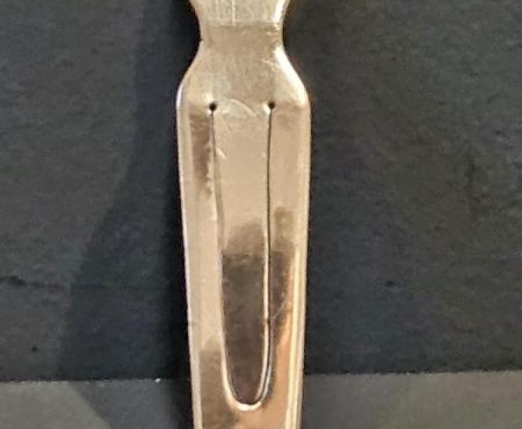 Victoria Sampson Mordan Moon Face Silver Bookmark - Image 3