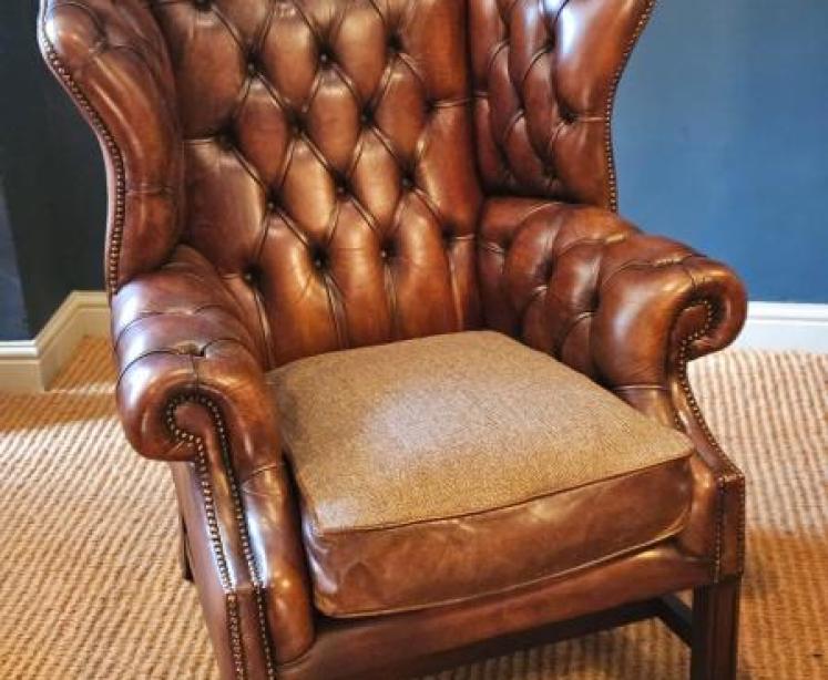 Wing Back Leather Arm Chair - Image 1