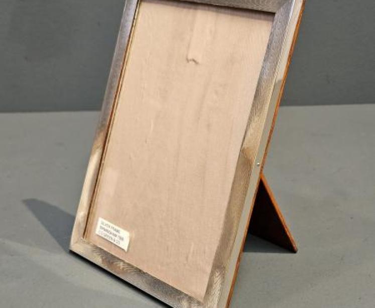 George V Silver Photo Frame - Image 2