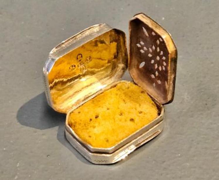 Unusual Curved Silver Vinaigrette  - Image 2