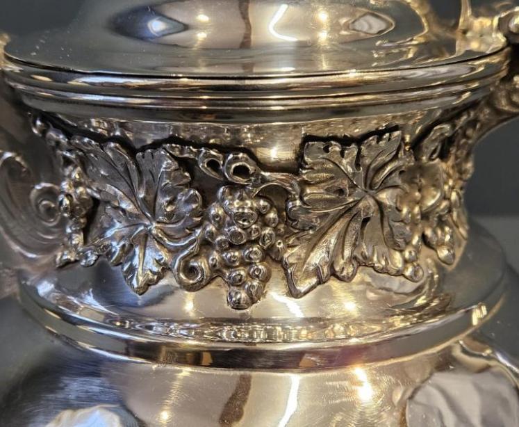 Superb George IV 27oz Glasgow Silver Wine Jug - Image 6