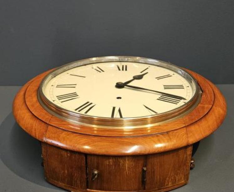 Edwardian Walnut Cased English Dial Clock - Image 5