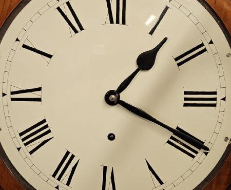 Edwardian Walnut Cased English Dial Clock - Image 6