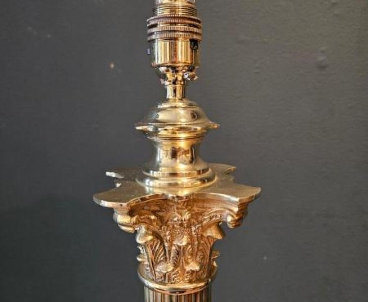 Top Quality Edwardian Brass Corinthian Column Lamp Standard - Image 5