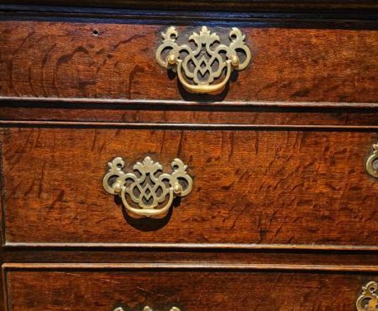 George III Oak Chest of Drawers - Image 5