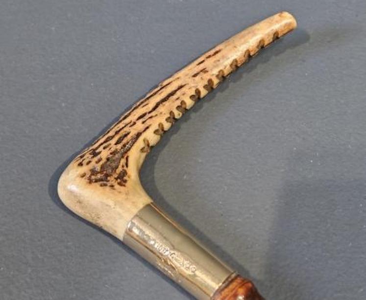 Victorian 14ct Gold Ladies Riding Whip - Image 3