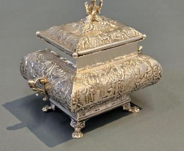 Outstanding Victorian Dutch Sterling Silver Tea Caddy - Image 2