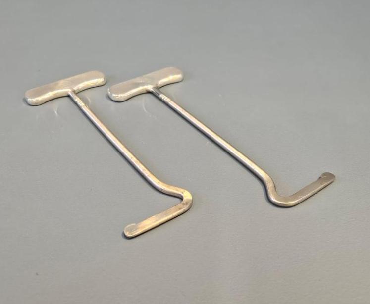 Pair of Edwardian Silver Handled Boot Pulls - Image 1