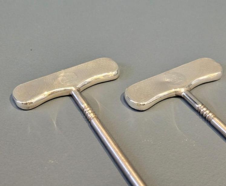 Pair of Edwardian Silver Handled Boot Pulls - Image 2